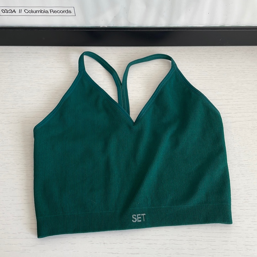 SET ACTIVE bra top
